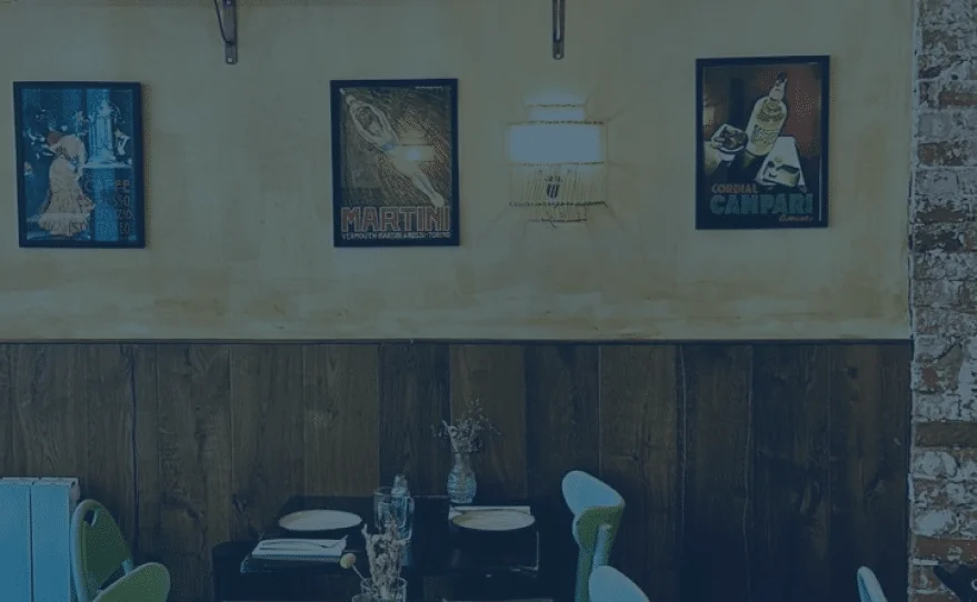 Restaurant avec terrasse Montreuil — Navigli Terrazza rue piétonne
